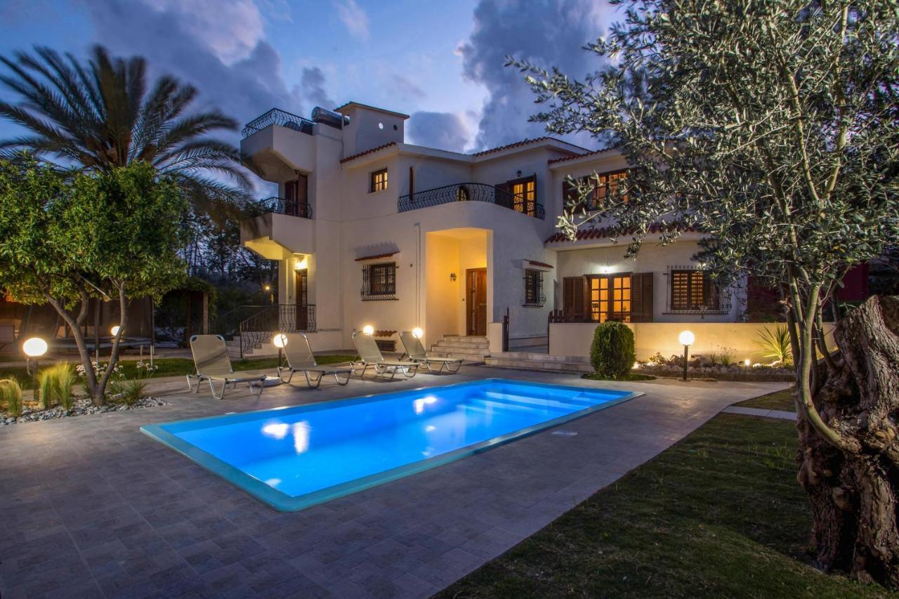 Hriska Luxury Villa Ixia  Zewnętrze zdjęcie